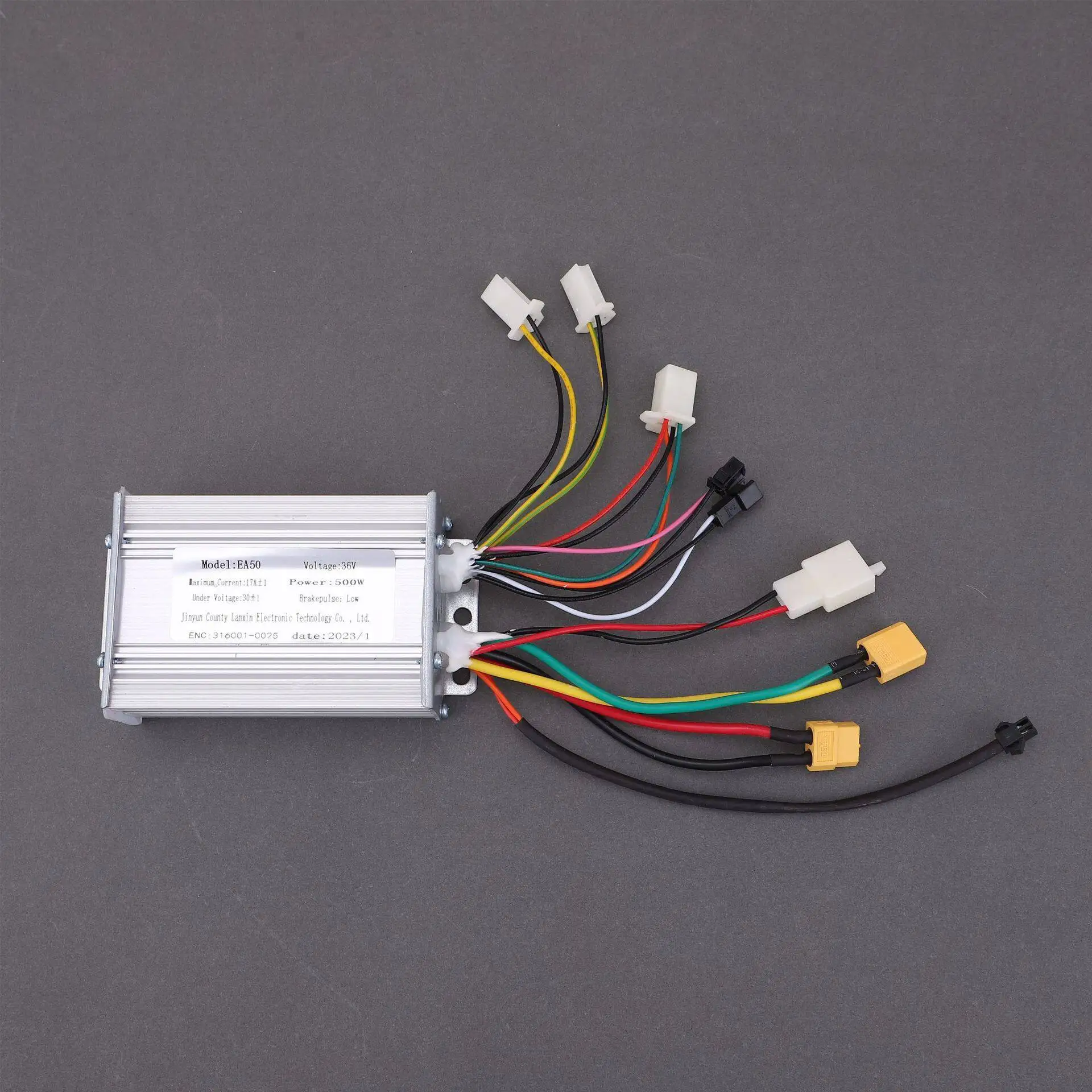 Electric vehicle controller 36V500W blue sky controller, battery car brush anti-flying car waterproof reversing controller