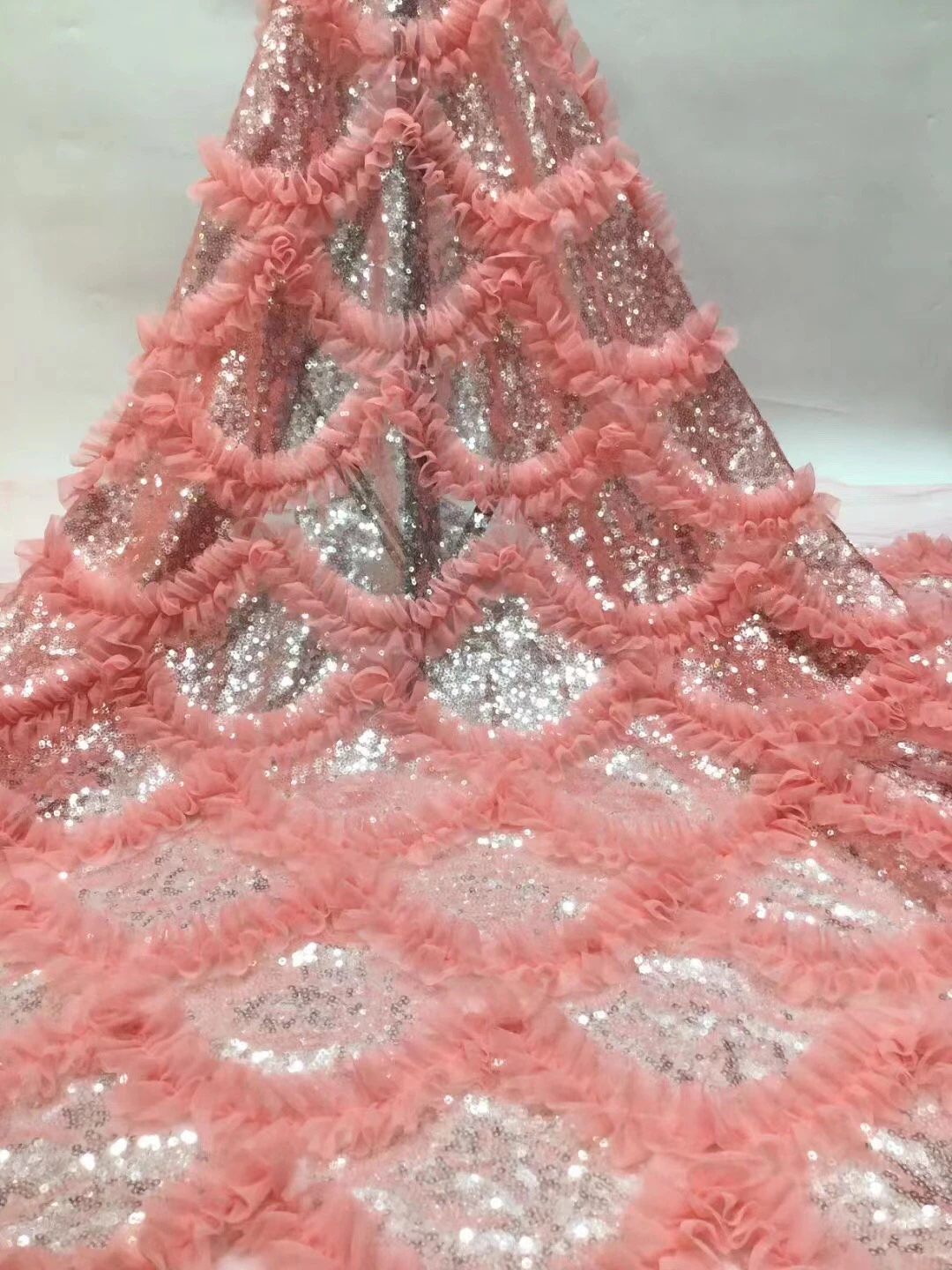 

2021 New Design 3D Flowers With Sequins Nigerian Lace Fabric African Lace Fabric French Lace Fabric For Wedding Party KCD20172