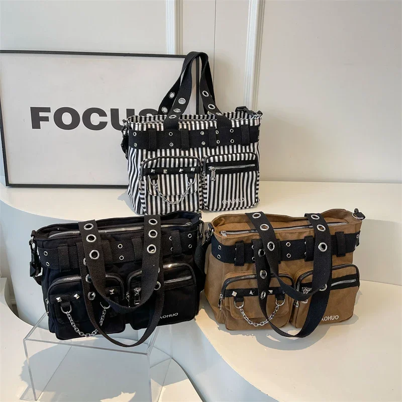 Chains Zipper Buckle Nylon Shoulder Bags Solid Rivet Versatile Hand Bags 2024 Hot Sale Bags for Women Bolsas De Hombro