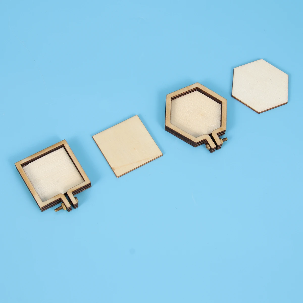 

7Pcs Embroidery Hoops Wooden Cross Stitch Fixing Frame for Craft Art DIY Needlework Pendant Decoration Handmade Commemorative