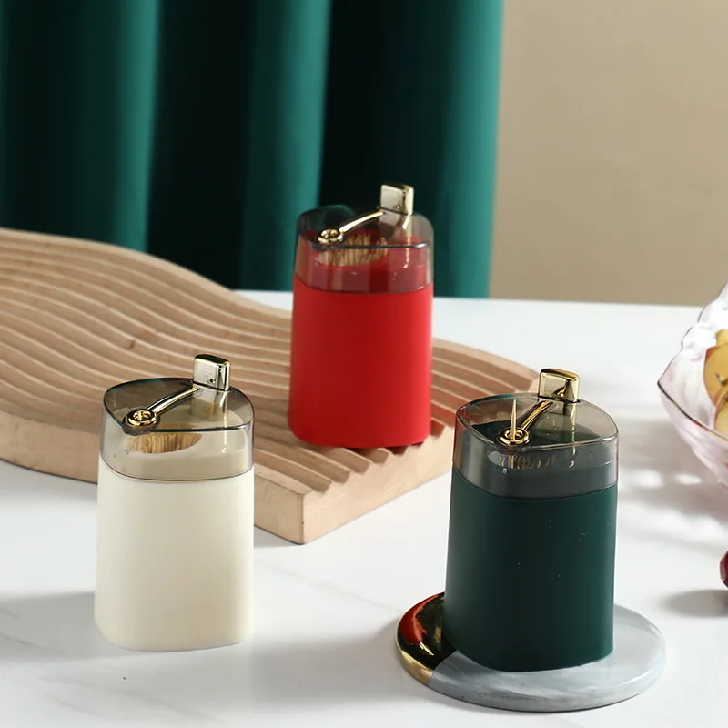 A toothpick box, creative pop-up automatic toothpick box, kitchen and dining toothpick box, cute toothpick container