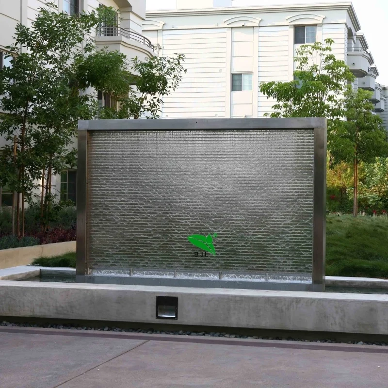 custom.Home Garden Customized Led Light Steel Wire Mesh Waterfall Wall Feature Landscape Wall
