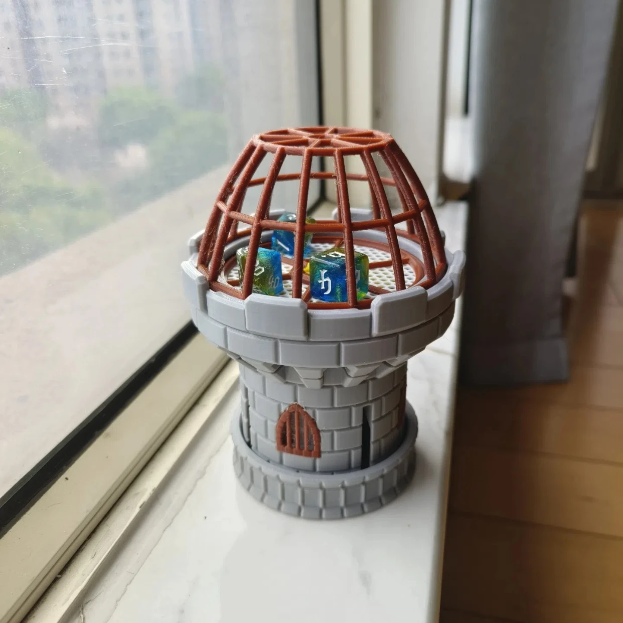 

Автоматическая вращающаяся башня для игральных костей DND, аксессуары для настольных игр, настольная игра, башня для игральных костей