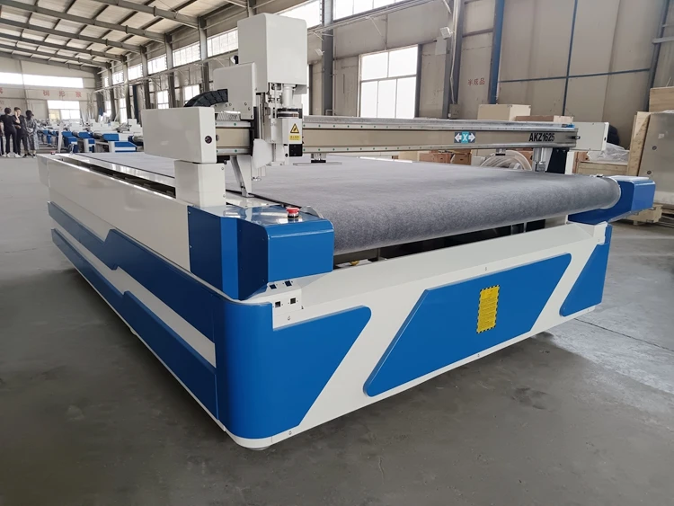 Stof Cnc Snijmachine Monster Snijmachine Voor Textiel Kledingstuk Doek Shirts Cutter AKZ1625 AKZ2030