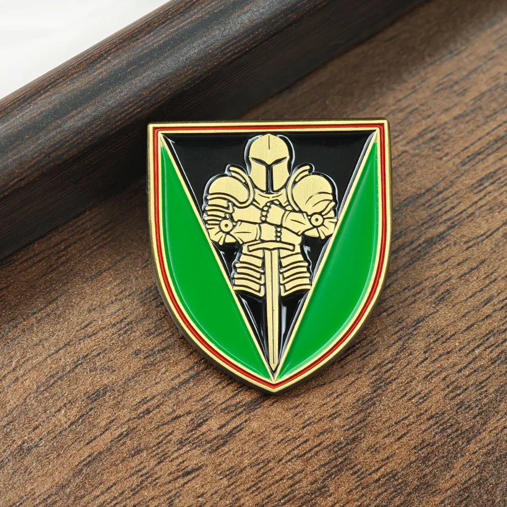 Ukraine 17th Heavy Mechanized Brigade Metal Enamel Pin UAF Army Shield Badge Kryvyi Rih Knight Brooch Tactical Lapel Pins