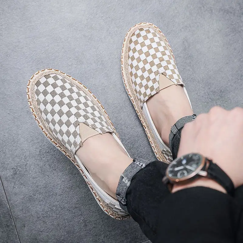 Men's Plaid Breathable Slip-On Cloth Shoes Casual Shallow Mouth Driving Loafers New Beijing Style