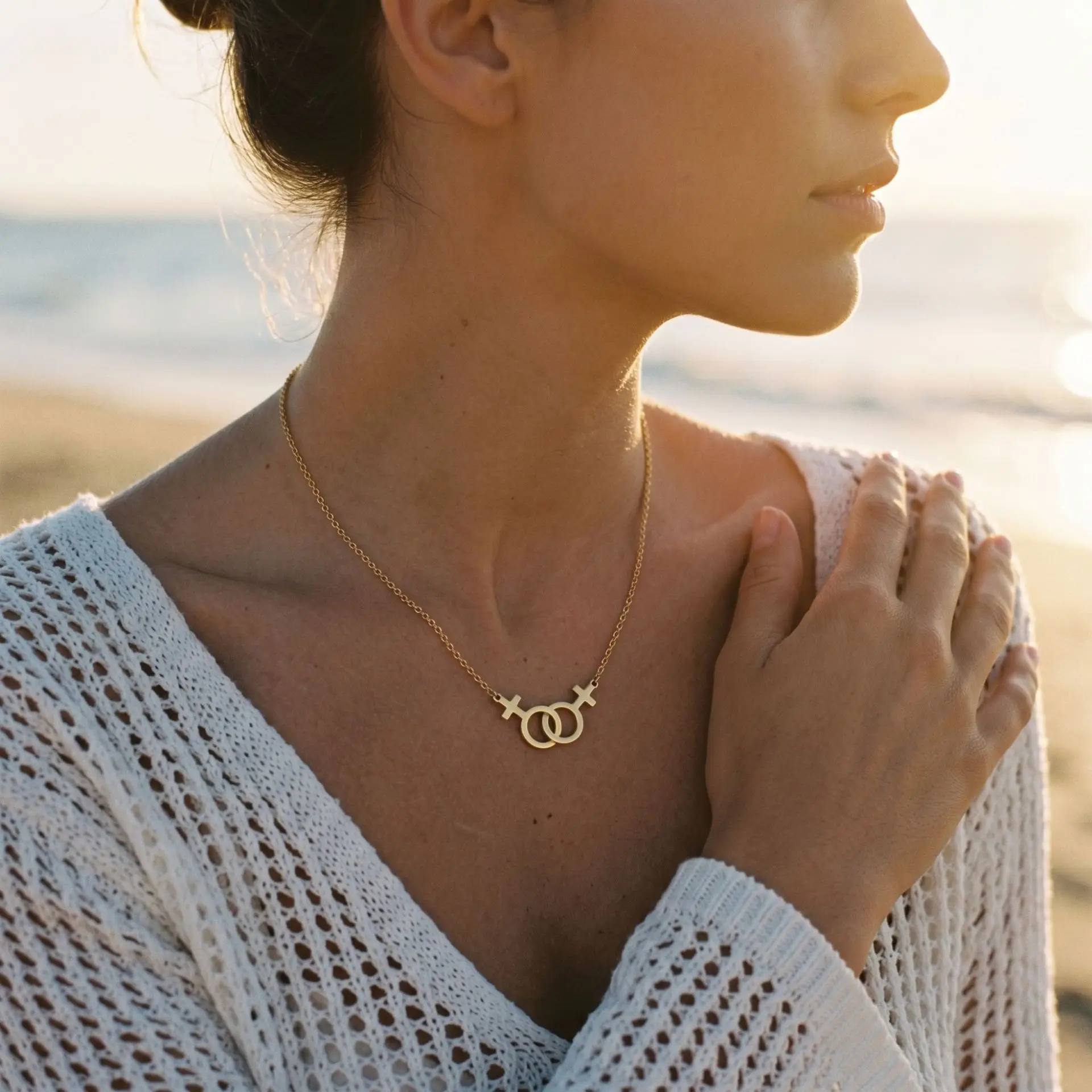 

Double Venus Symbol Pendant necklaces and pendants Love Charm collares para mujer stainless steel jewelry