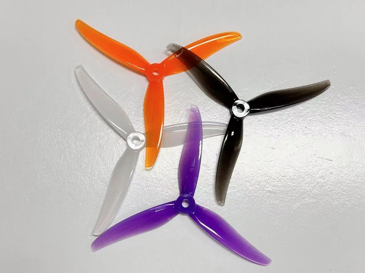 2 pair Gemfan Hurricane 5236 5.2X3.6X3 3-Blade PC Propeller for RC FPV Racing 5inch Drones Faster More Aggressive Powerful