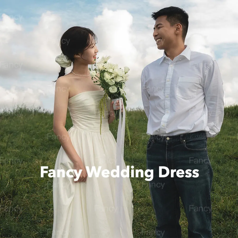 

Fancy Graceful Strapless Pleats Wedding Dress Korea Photo Shoot A Line Taffeta Bridal Gown Floor Length Customized