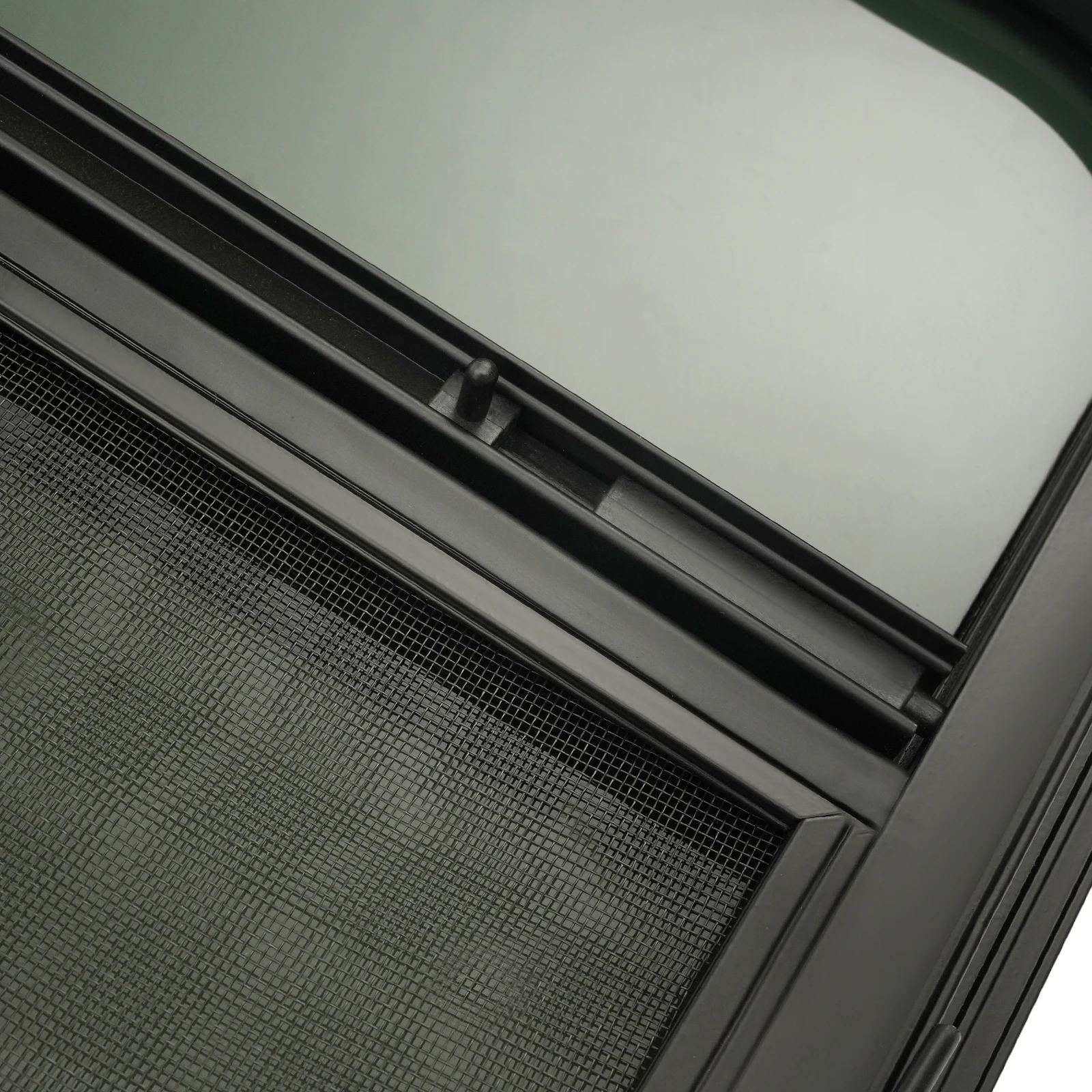 نافذة RV مقطورة على شكل دمعة لتركيب جانبي RV عالمي للتهوية راحة الخصوصية تناسب 2-6 مللي متر 48-55 مللي متر سمك الصفائح المعدنية