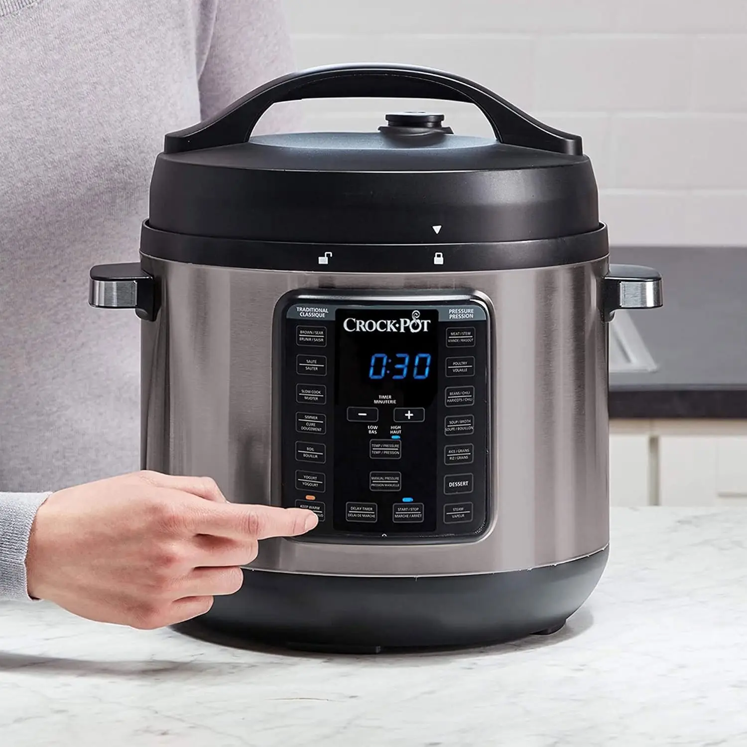 Crock-Pot 8-Quart Multi-Use XL Express Crock Programmable Slow Cooker and Pressure Cooker with Manual Pressure, Boil & Simmer