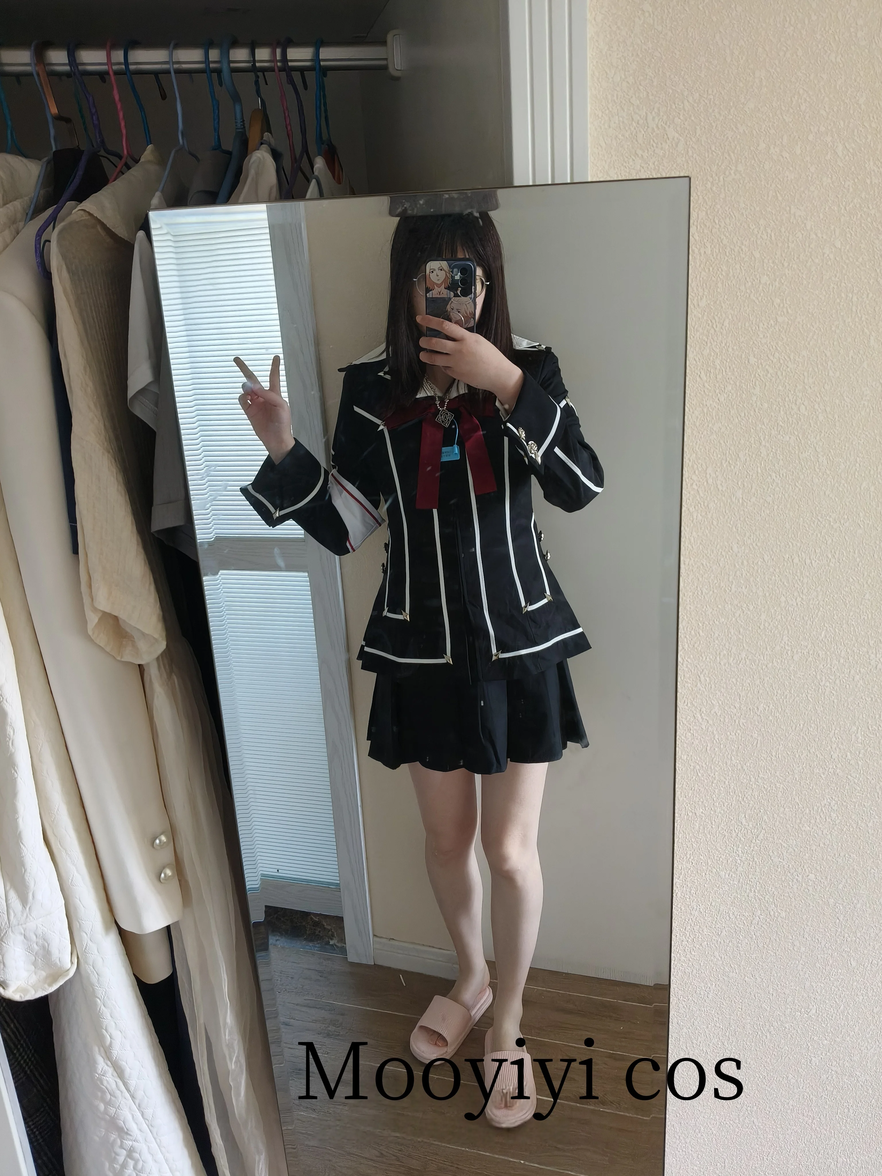 حار جديد كوران يوكي تأثيري حلي هالوين عيد الميلاد لعب الأدوار حفلة المعرض زي XS-XL أبيض وأسود نمطين