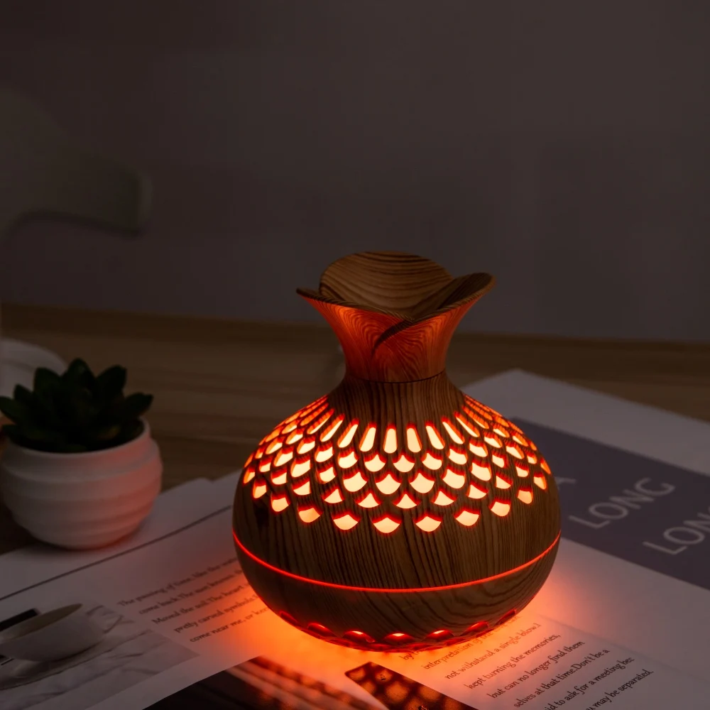 Pelembap Bunga USB Serbuk Kayu 300ML Pelembap Udara Bunga Mini Penyebar Aroma USB Aromaterapi Senyap dengan Lampu Warna-warni