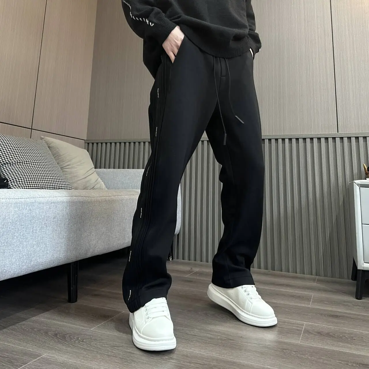 No image