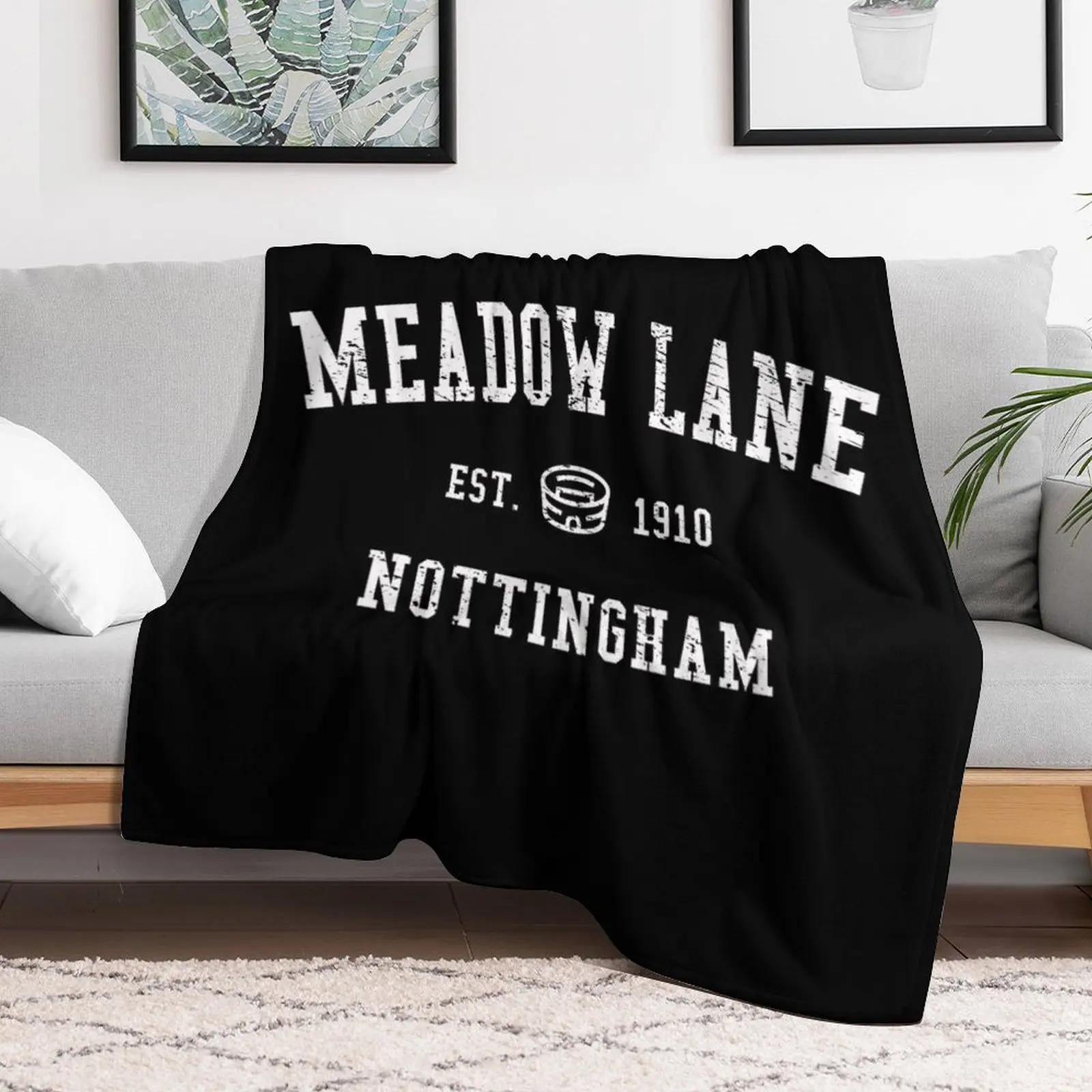 Meadow Lane Throw Blanket Warm Accent Blanket for Living Room Decoration