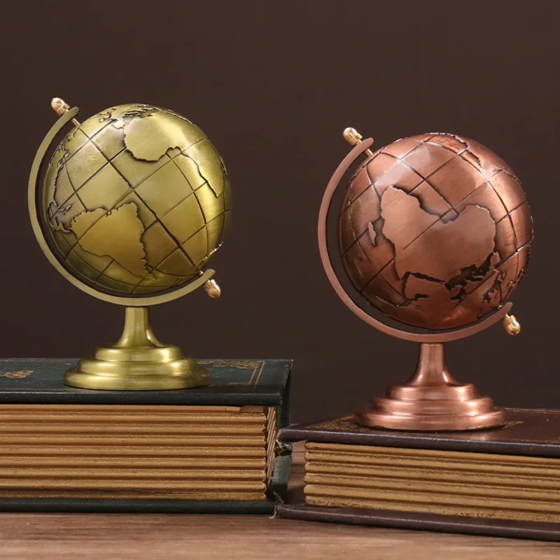 

Retro Metal Rotating Globe Ornaments Porch Office Study Desktop Handicrafts Furnishings Creative Iron Globes Home Ornament Gifts