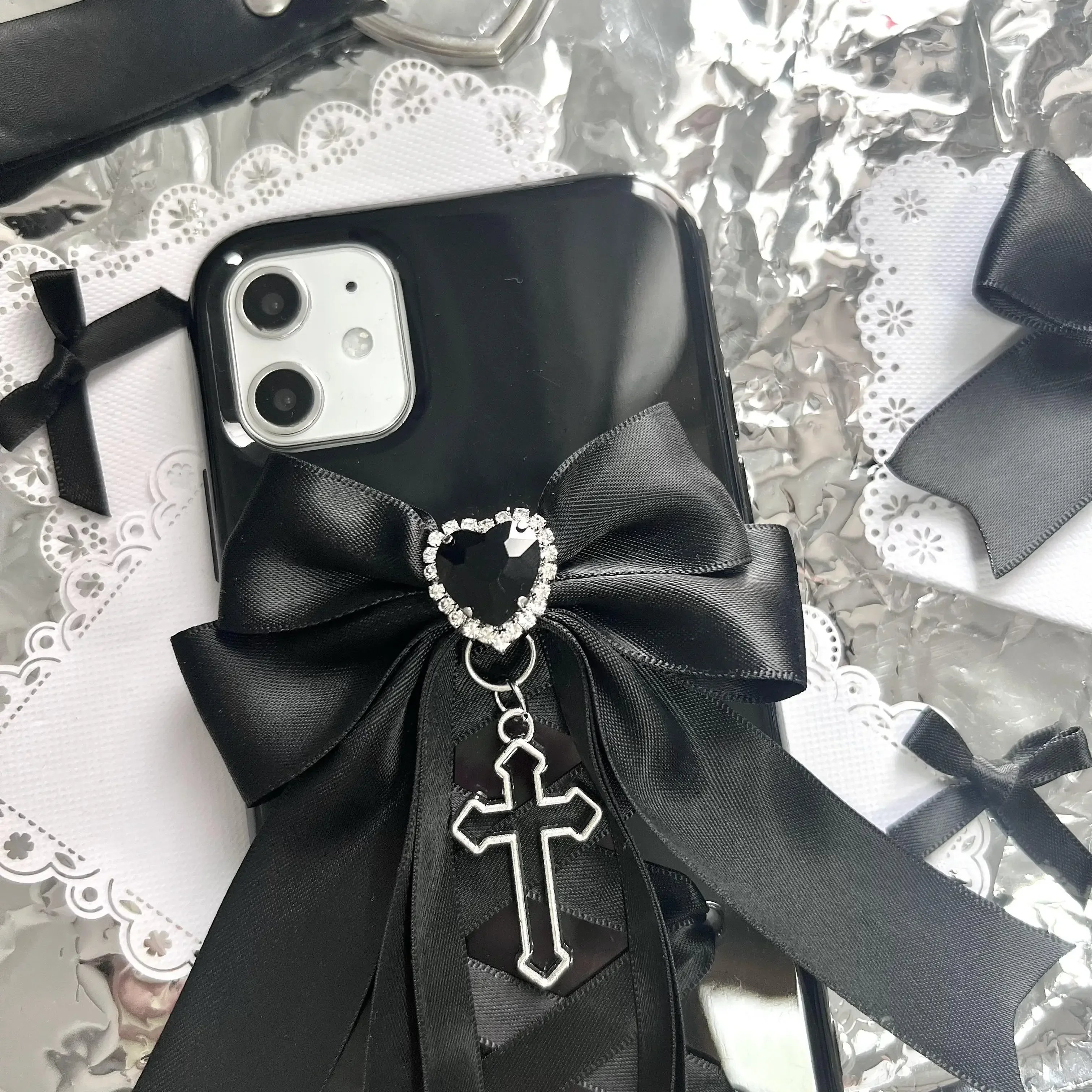 Dophee Original Landmine Series Mobile Phone Cover Personality Rhinestone Cross Bow Spice Girls Phone Case IPhone 14 15 Promax