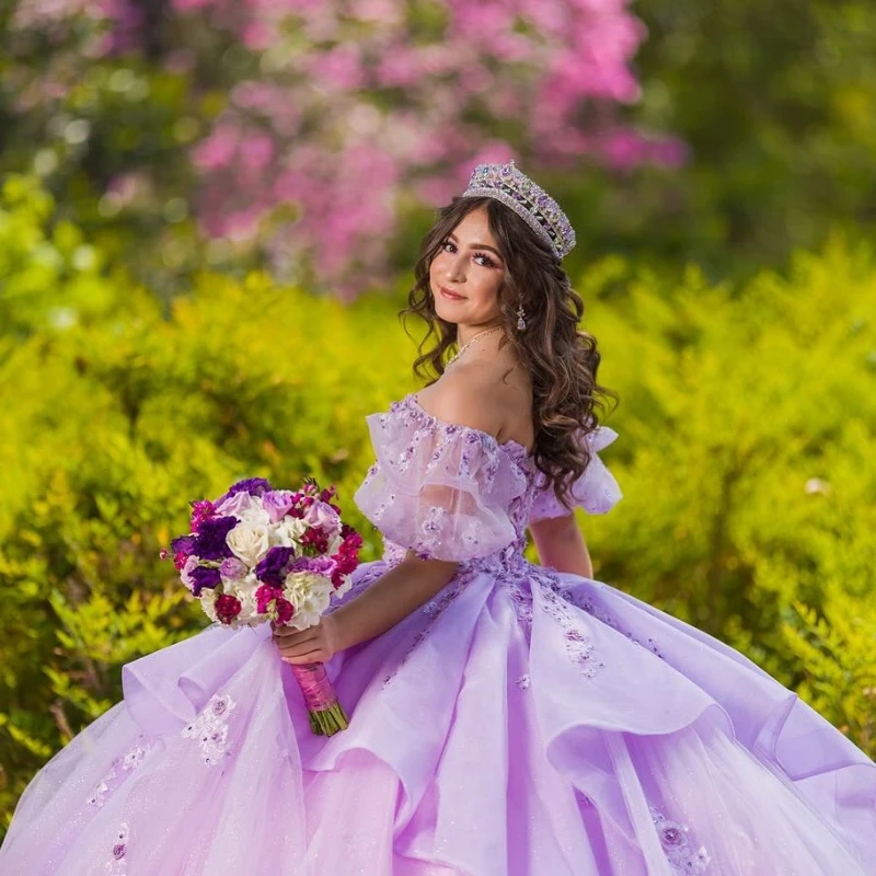 Lawendowe sukienki na quinceanerę koronkowe aplikacje koronkowe koraliki Off the Shoulder przyjęcie urodzinowe suknia balowa słodkie 16 Vestidos 15 De Anos