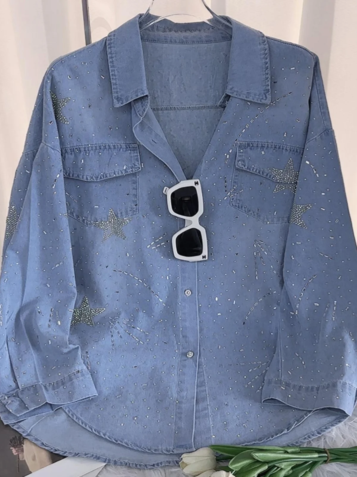 

Casual Loose Women's Denim irt Jaet Heavy Embellied Star Design Diamond Studded Autumn New Sle Faion Outerwear