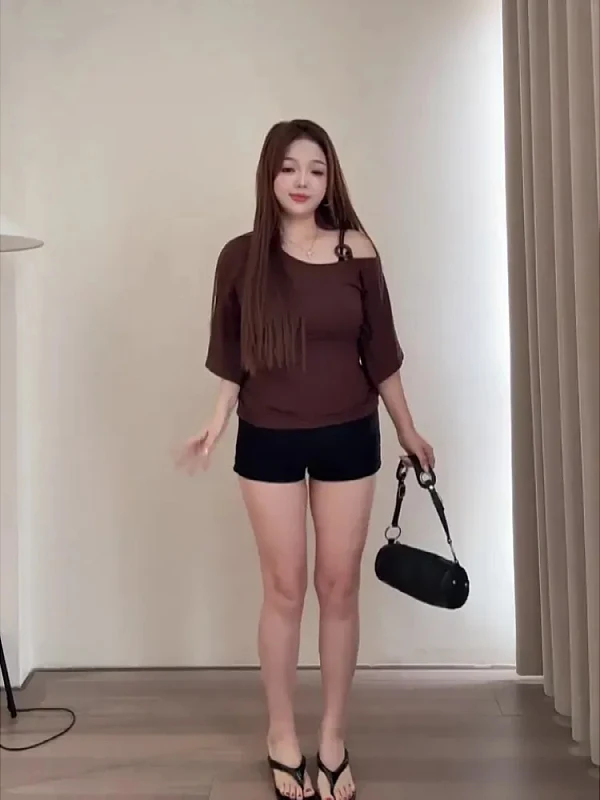 plus Size Women's T-shirt Korean Style Bell Sleeve Side Shoulder Design Slimming Waistband Summer Casual Comfortable Top