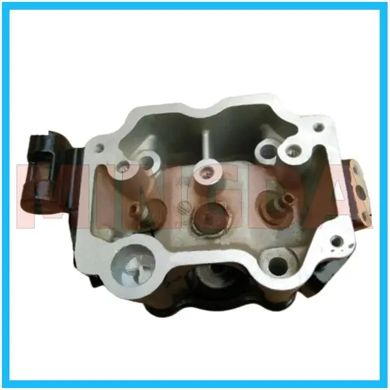 

Двухрядная головка блока цилиндров в сборе для водяного охлаждения эжектора Lifan Lf150-11v/14v