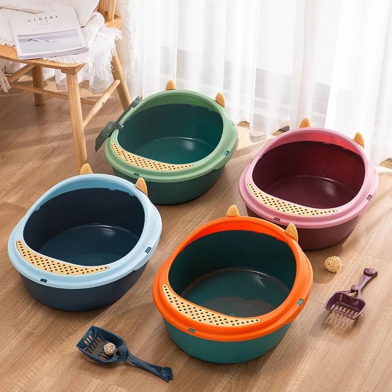 Cartoon Shape Semi Enclosed Cat Litter Box Toilet With Sand Leak Pedal