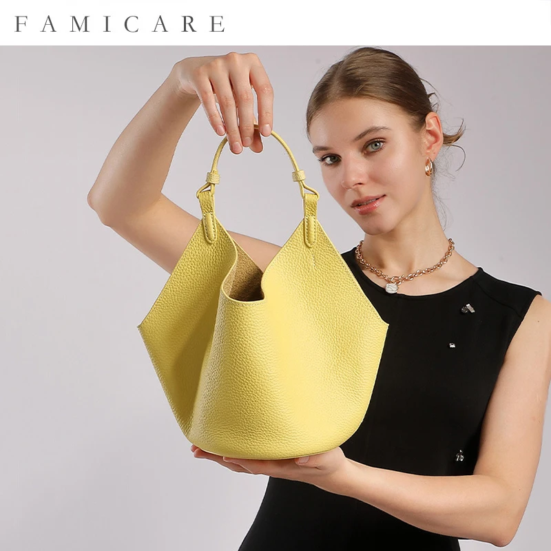 

New Summer Women's Large Capacity Leather Composite Bag Trendy Commuter Handbag First Layer Vegetable Basket Design for Ladies