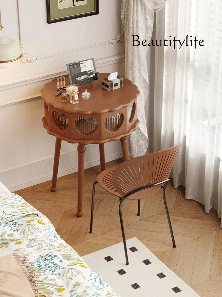 

French Retro Solid Wood Dresser Antique Style Flip Makeup Table