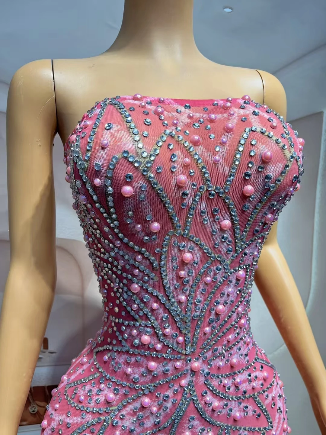 

High-end Strapless Pink Dinner Party Sexy Dress Sparkly Rhinestone Club Evening Dress Birthday Celebrate Party Queen Ball Dress