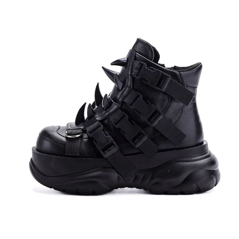 New Punk Thick Sole Sneakers Retro Bull Studs Heavy Metal Custom Casual Shoes