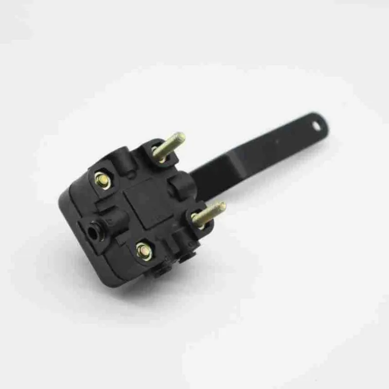 For Delong X3000 M3000 Height Control Valve DZ15221440034 Automotive Replacement Part