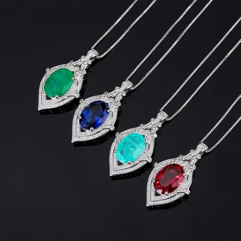 

Vintage Style Emerald Pendant New Elegant Noble Red Corundum Necklace