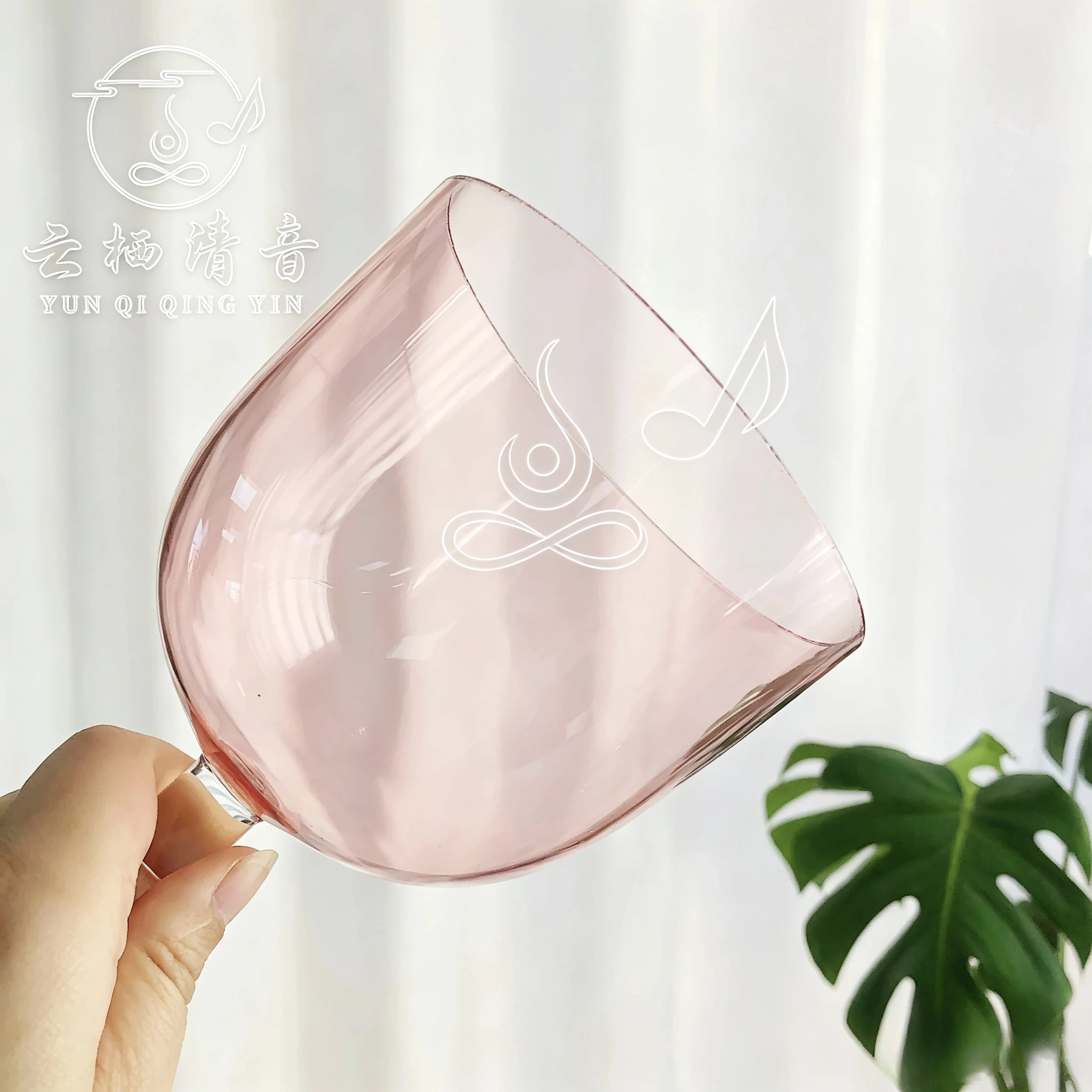YUN QI QING YIN 440Hz Red Handheld Crystal Singing Bowl With Handle Yoga Meditation Sound Therapy Set Spiritual Mind Healing Sound Bath Instrument