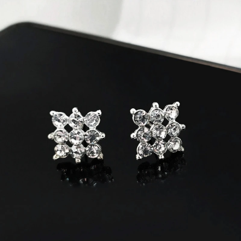 Korean Fashion Rhinestones Stud Earrings for Women Square Petals Flower Earrings Sweet Cute Small Jewelry Accessories