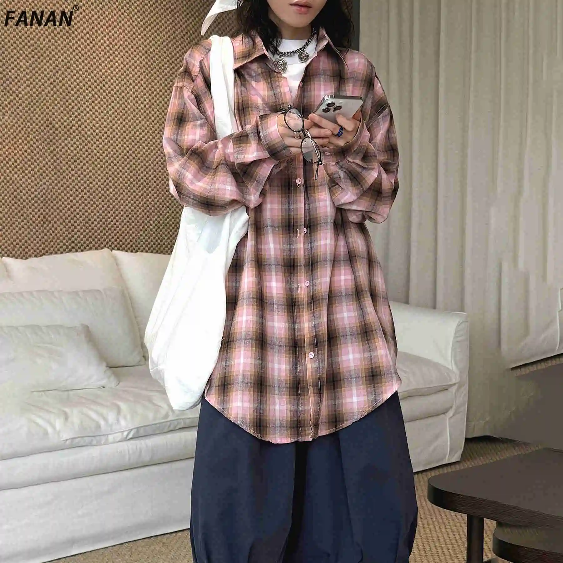 

FANAN, новинка весны и лета, клетчатые рубашки контрастного цвета для женщин, рубашка с вышивкой и накладными карманами, модная женская одежда, женские топы