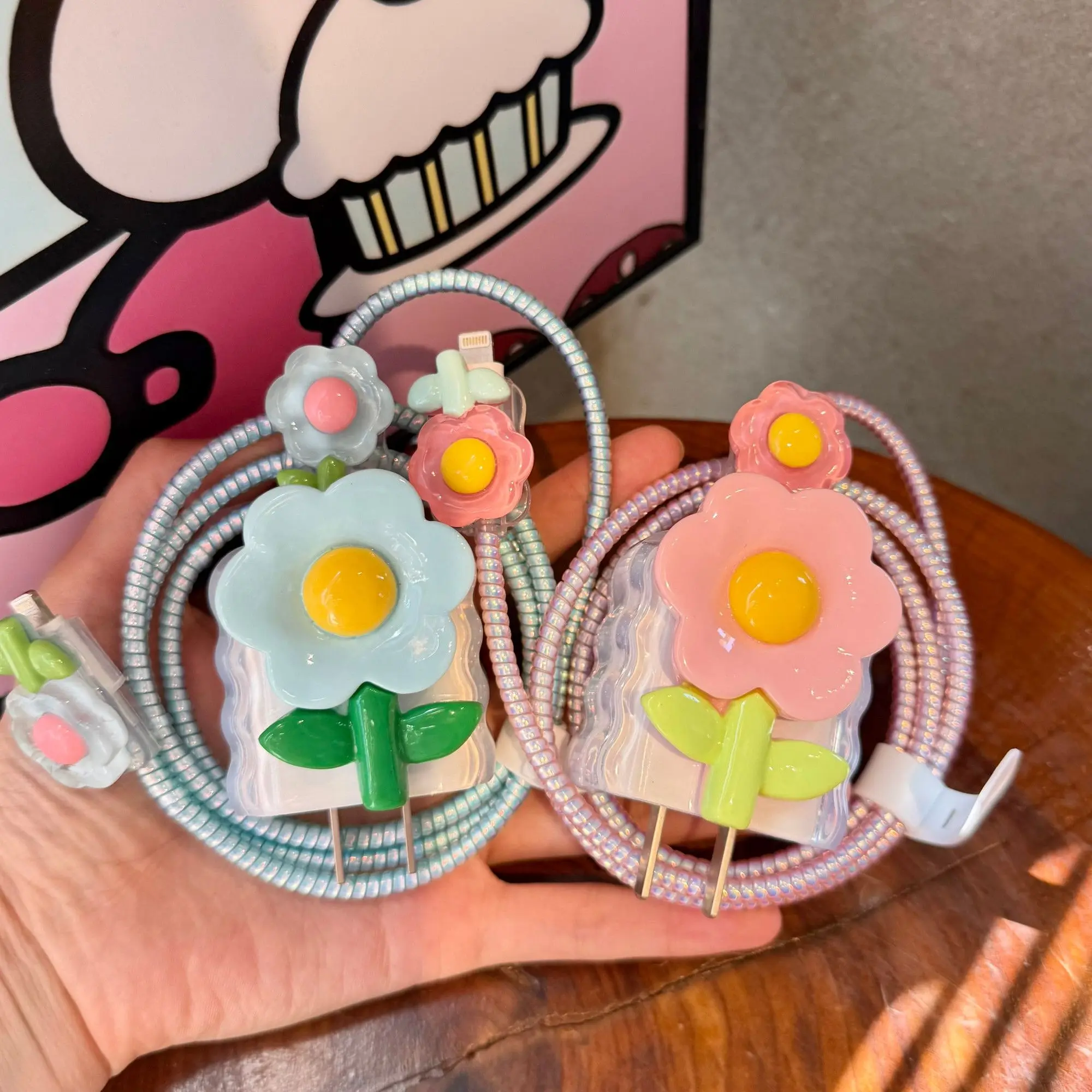 

Candy Flower Charger Cable Protector for iPhone 16 15 14 Pro Max 18W 20W Charger Data Line Spiral Winder Protective Sleever