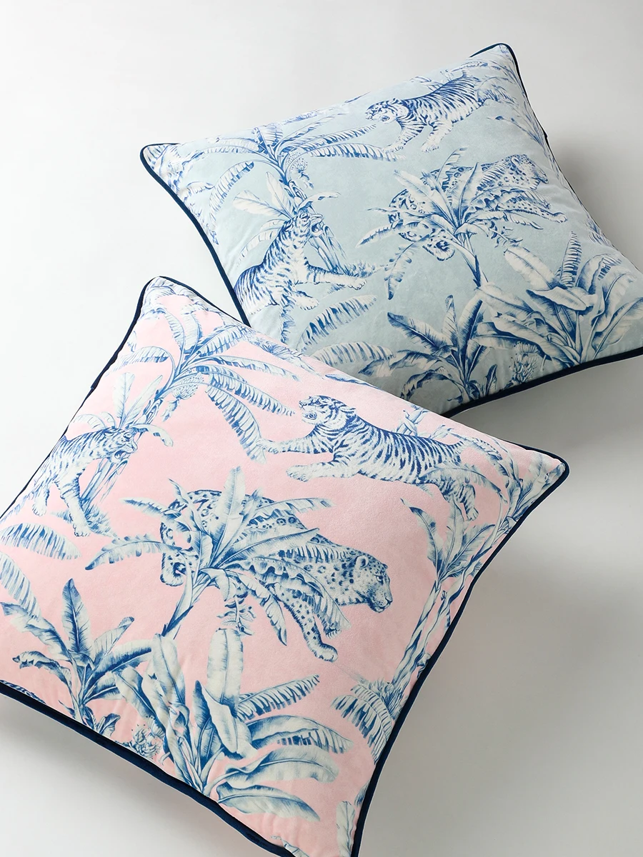 Leopard Pillows Jungle Tiger Cushion Case Luxury Velvet Decorative Pillow Cover For Sofa Chair Blue Pink Home Decorations