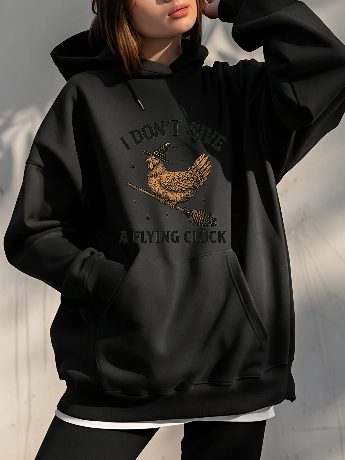 

Толстовка с капюшоном «Курица ведьма» с летающей метлой и принтом, повседневная толстовка большого размера, женская осенне-зимняя мода