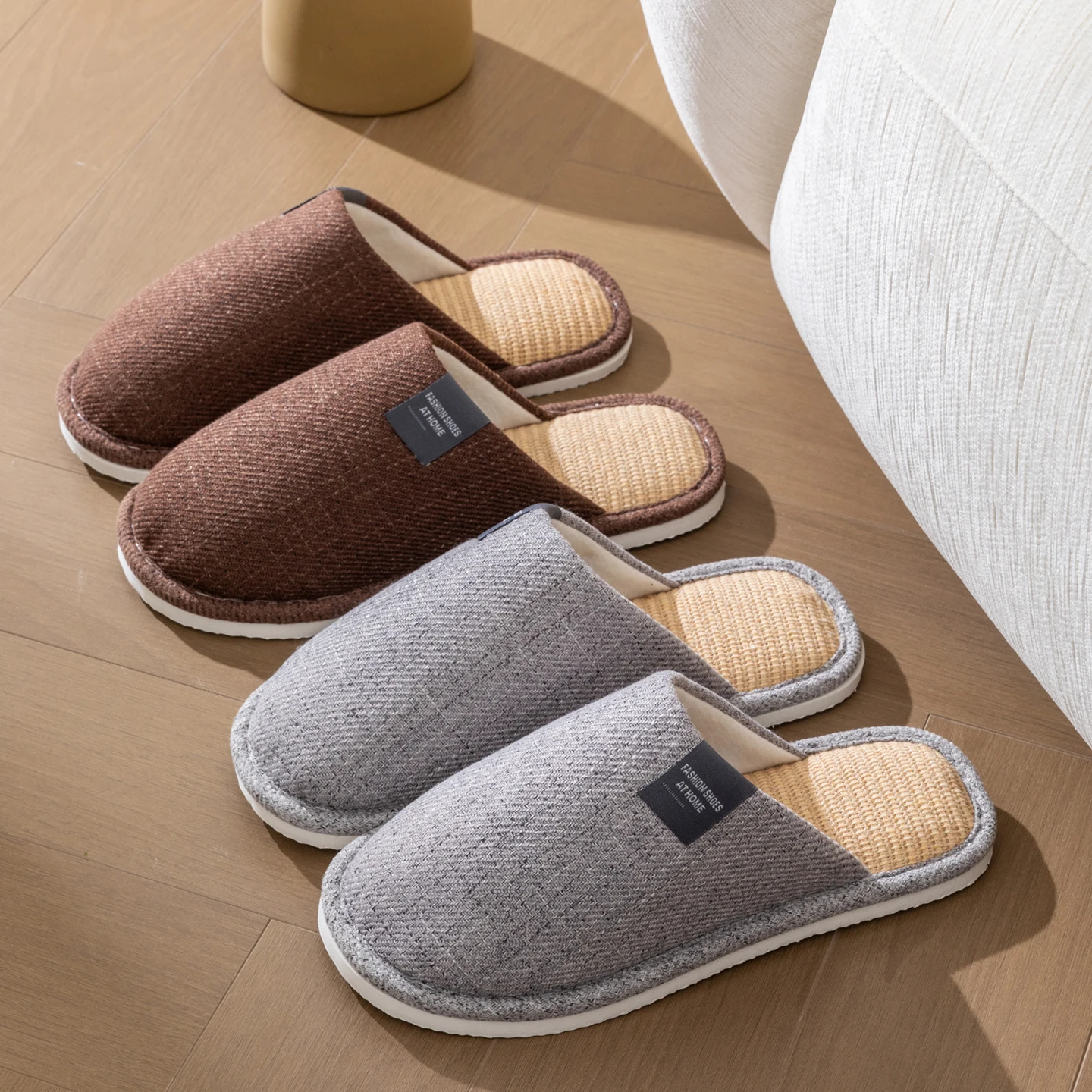 Men's Linen House Slippers, Non-Slip Soft Indoor Shoes, Breathable Comfort for Spring and Fall, Simple Closed-Toe Design