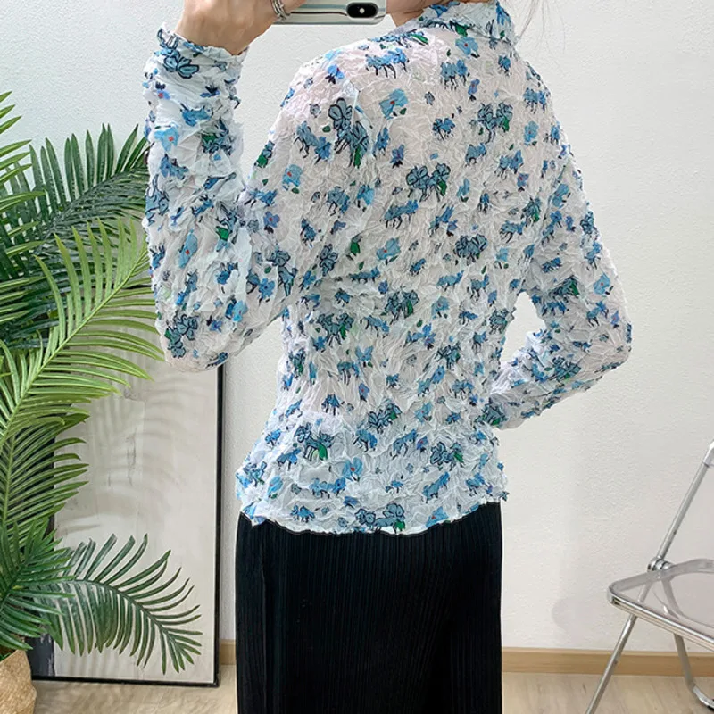 YFPF Retro Unregelmäßige Gefaltete Design Frauen Hemd Mode Druck Taste Langarm Sonnencreme Bluse 2025, Neue Kleidung 3A279