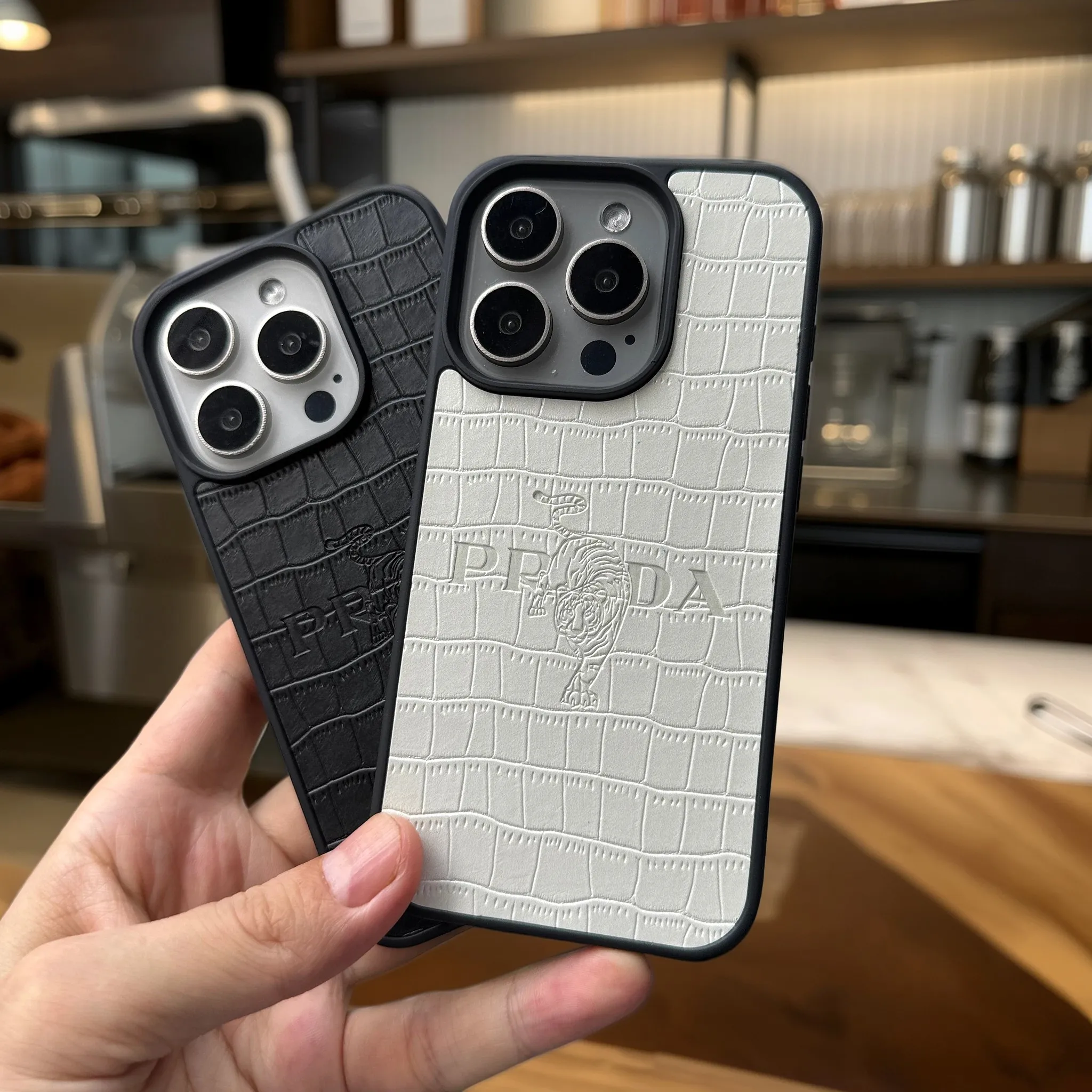 بصمة النمر قضية الهاتف آيفون 16 15 14 زائد 13 12 11 برو ماكس غطاء فاخر بولي leather جلد التمساح فوندا حالات carcasa