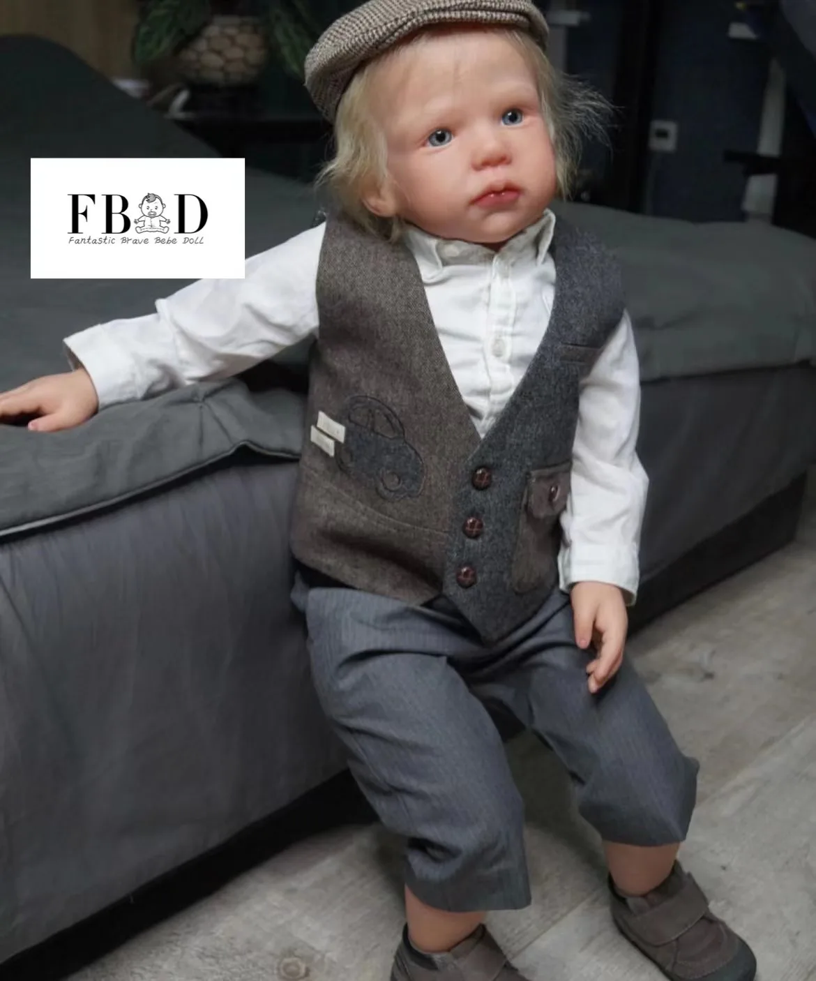 FBBD Customized Limited Supply73cm Reborn Baby Lily With Hand-Rooted White Hair Boy Version Already Finished Doll Christmas Gift