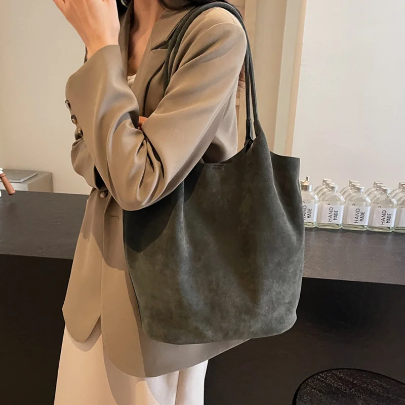 Thumbnail 4 - #47 Best Shopping Tote Bags to Buy In 2026