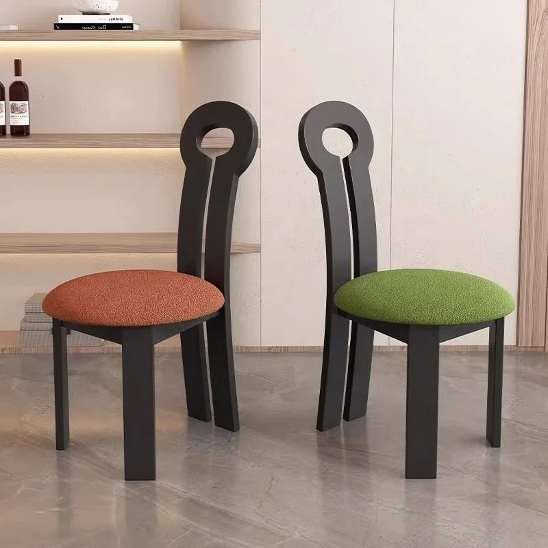 

Высококачественный обеденный стул из массива дерева с минималистичными кронштейнами для оптовой продажи домашней мебели