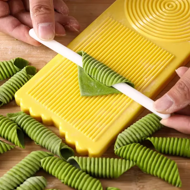 Gourmet Pasta Making Set - Handcrafted Gnocchi Roller and Macaroni Board | Unique Kitchen Gadgets for Homemade Pasta