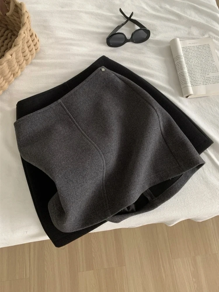 Thickened Woolen  Skirt Women's High Waist Slim Fit A-Line Short Skirt Autumn Winter Fashion Casual Style Inner Lined Zip...