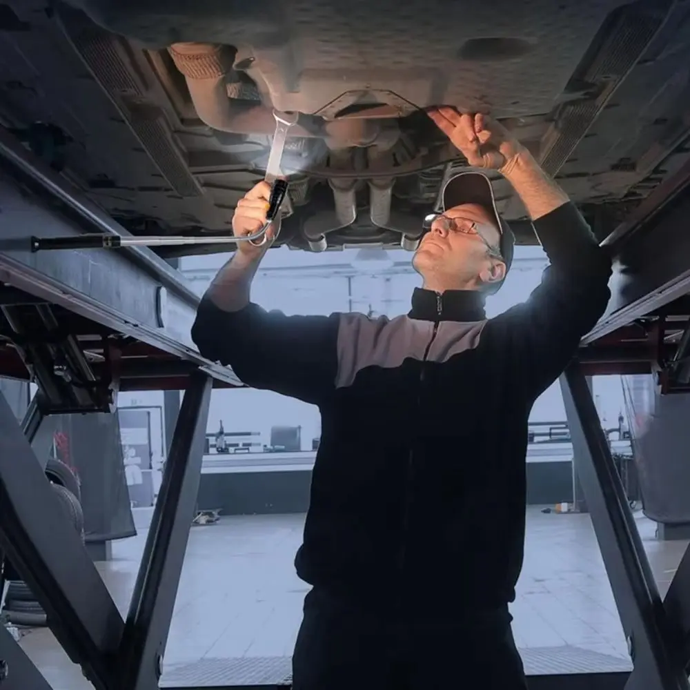 360 Degree Rotation Magnetic LED Work Light Telescoping Extensible Flexible Design Telescopic Flashlight Long Goose Neck