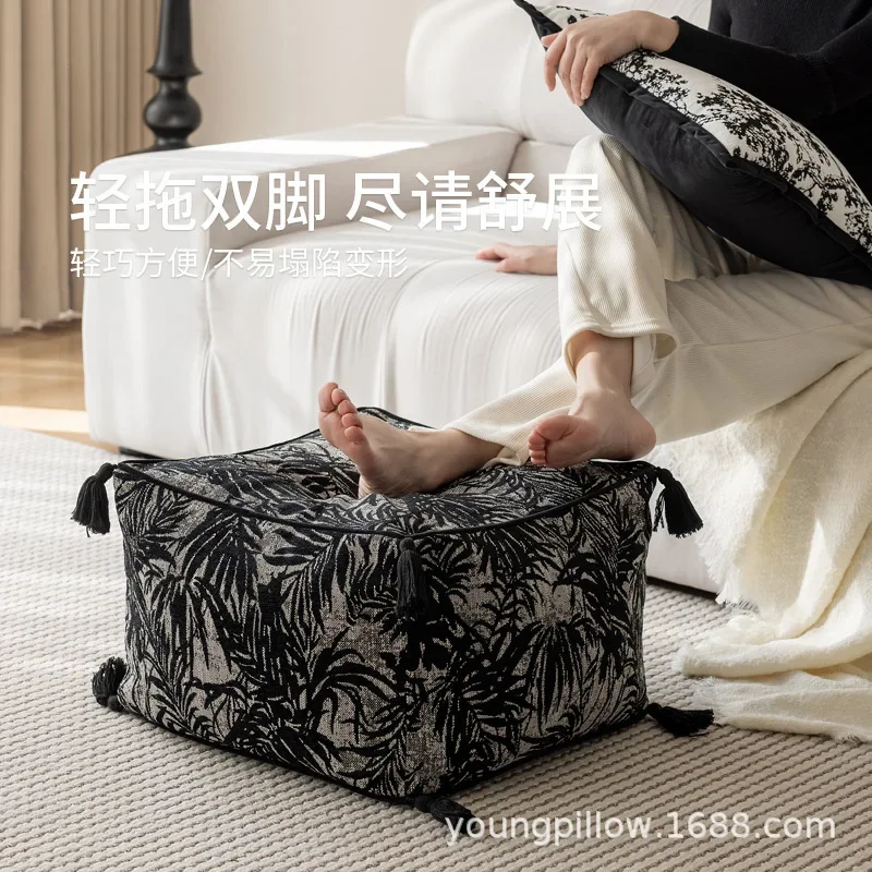 

French black and white retro style sitting pier, Chinese ink embroidery low stool, futon lazy sofa, living room carpet cushion