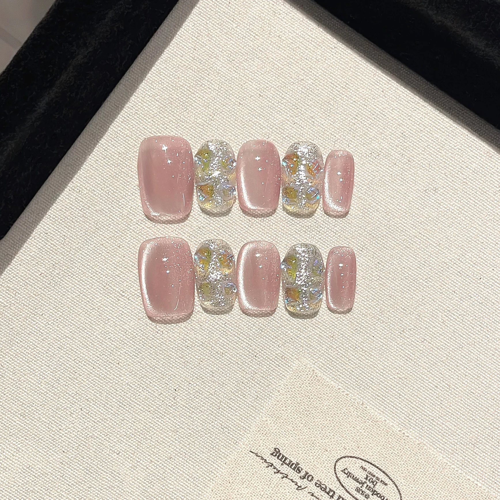 10PCS Original Handcrafted Nude Pink Cat Eye Press On Nails, Glitter 3D Flower Fake Nails For Women Nail Art