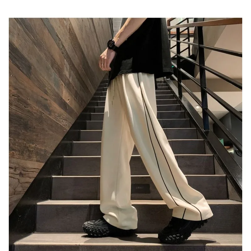 Elastic High-waisted Contrasting American Striped Sports Pants for Men Loose Straight Casual Trendy Sweatpants and Trousers